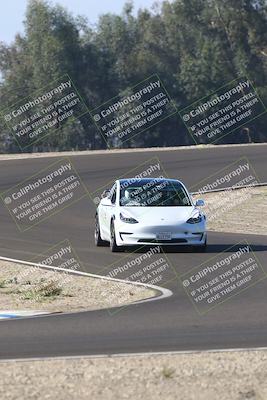 media/Nov-08-2025-Speed Ventures (Sat) [[1c7a6332f5]]/TC B/Session 1 (Turn 3)/